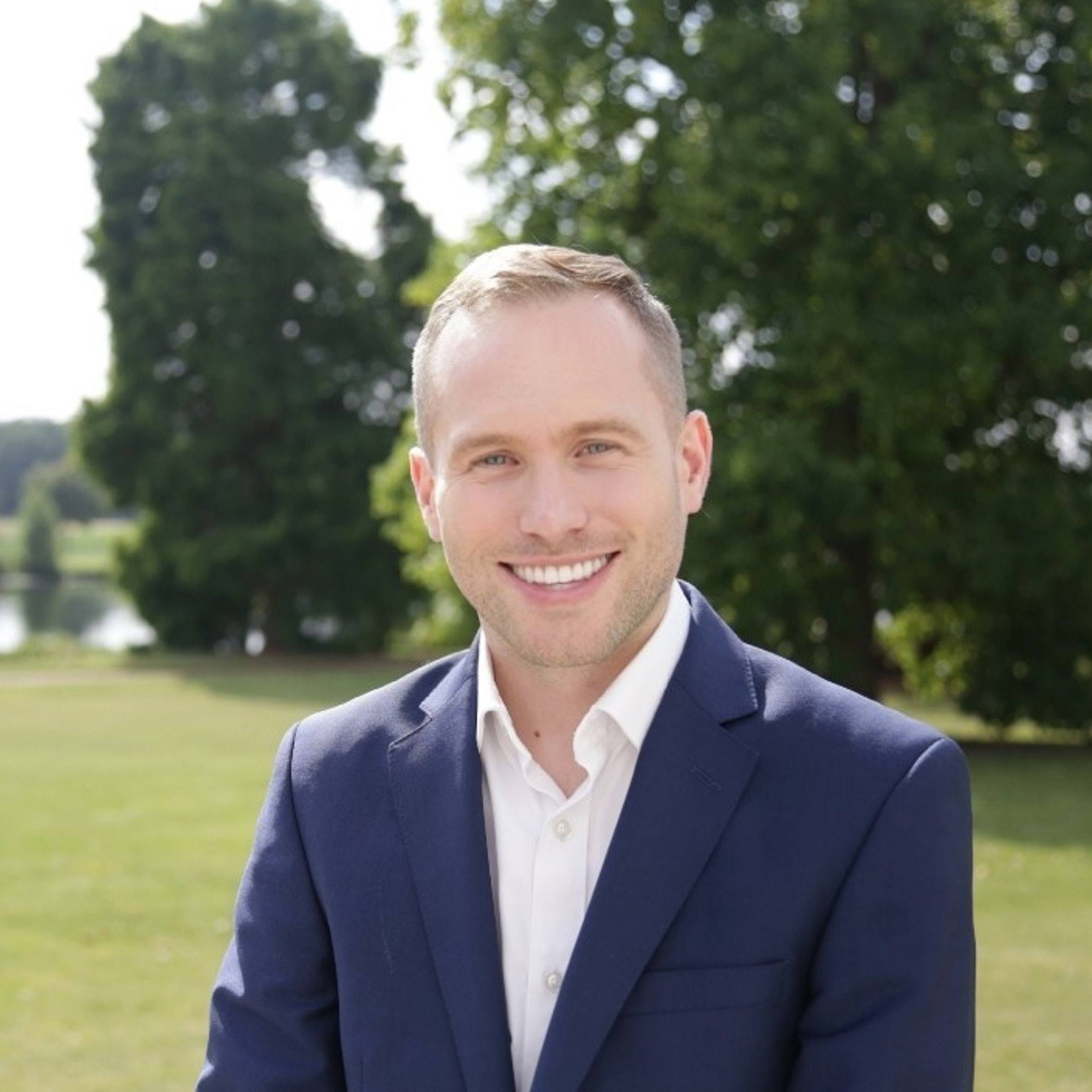 Ben Laker Photo 2