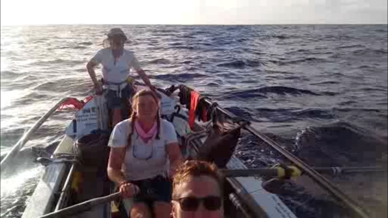 Heads Together and Row: A quarter of the race to go!