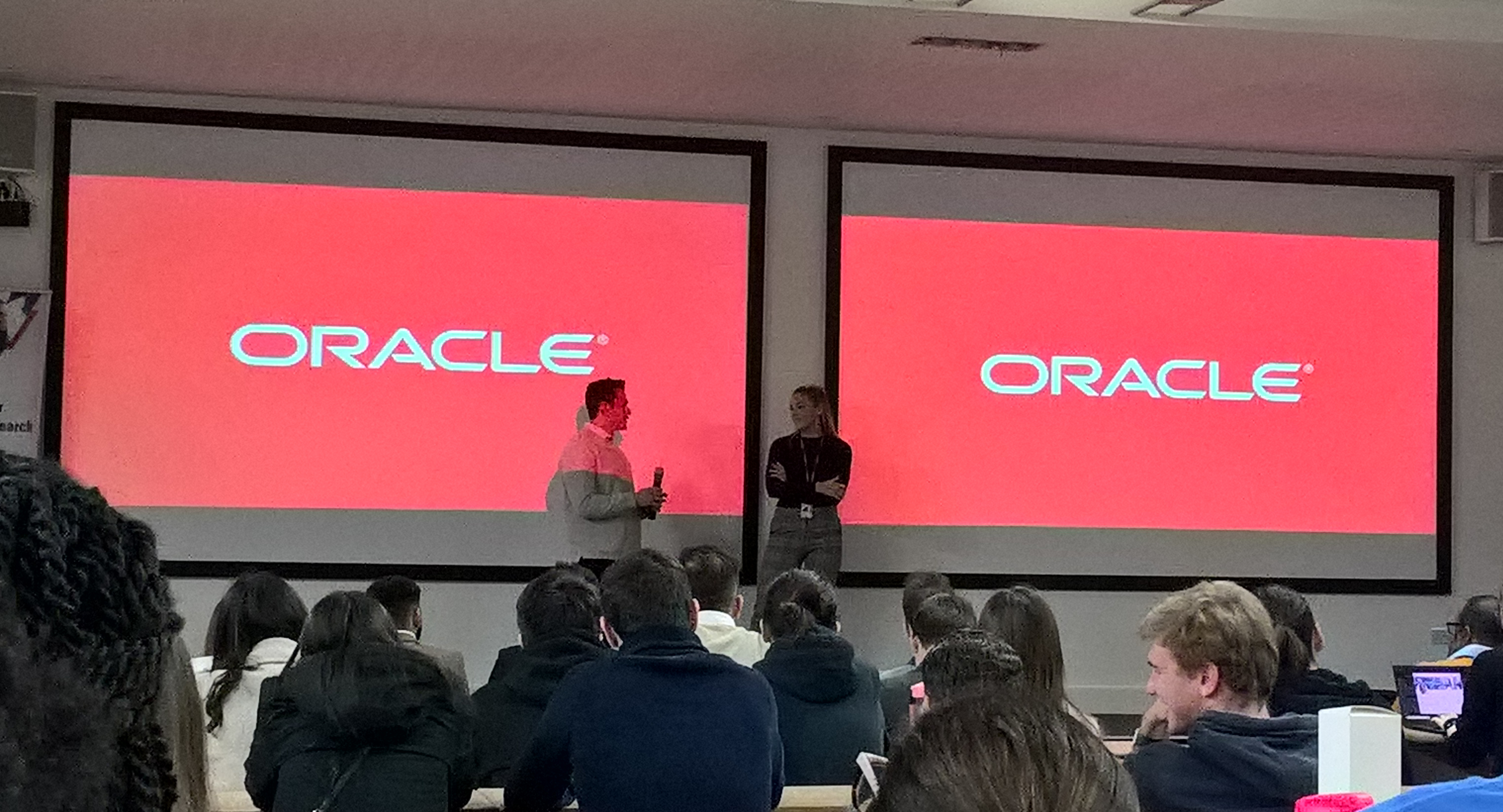Henley teams up with Oracle to support innovation and enhance the future workforce