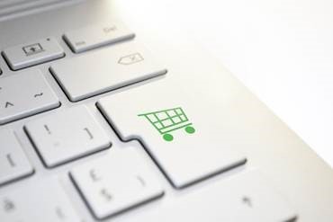 The Human Element of a Successful CRM - Dr Rodrigo Perez Vega, Raconteur