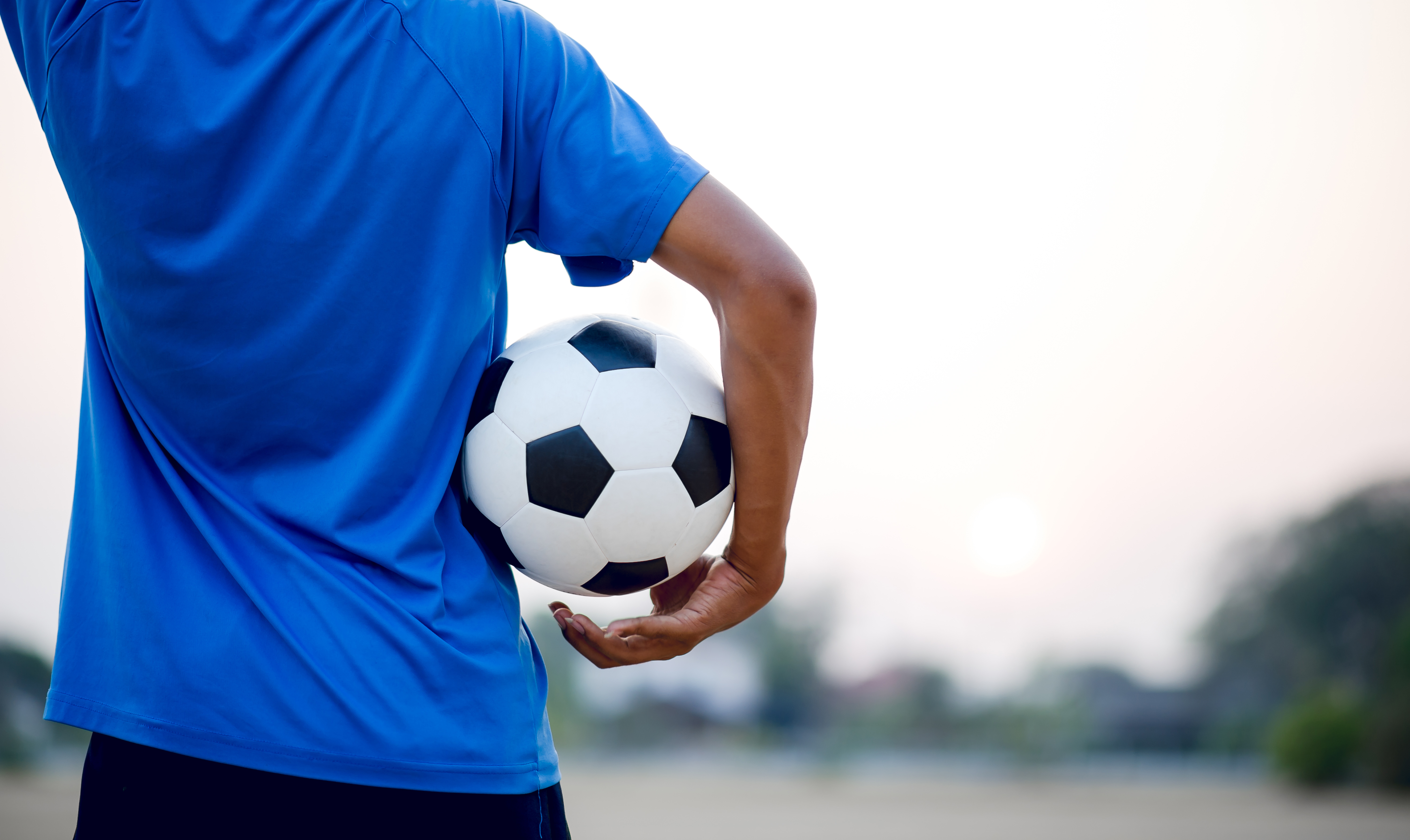 Can we predict when to sack a football manager?