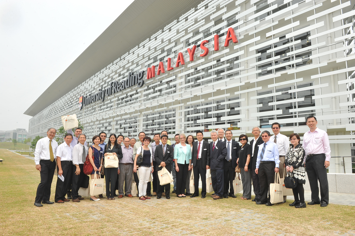 Alumni Visit New Malaysia Campus