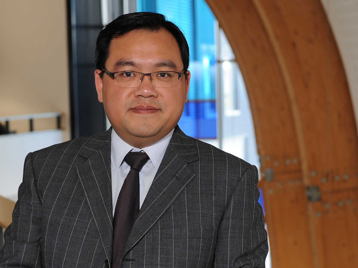 Professor Liang Han