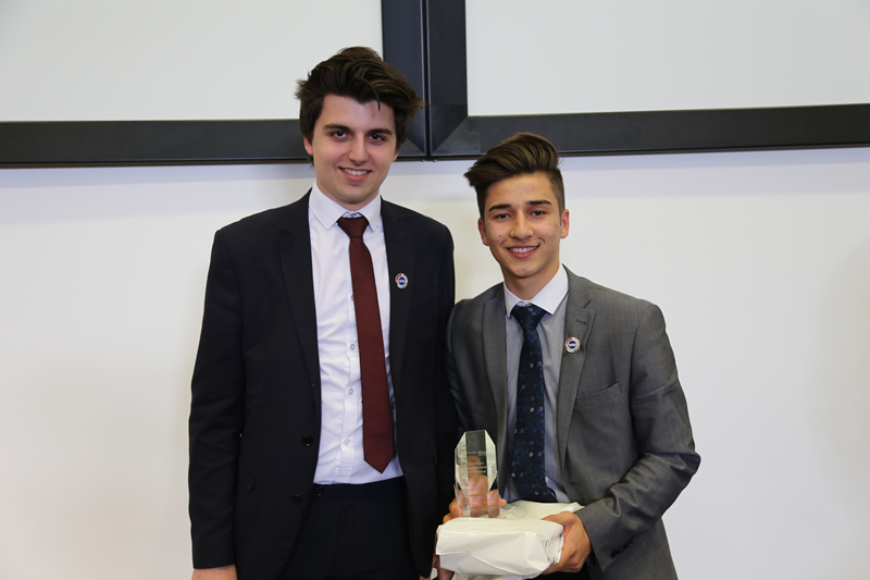 School students take on the stock market in local business school competition