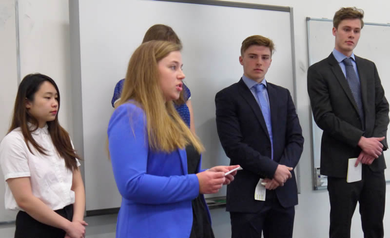 Real Estate & Planning Students in Dragons' Den Event