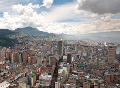 Real Estate & Planning staff publish new research on Latin America