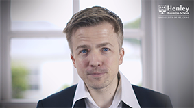 Dr Andreas Hoepner
