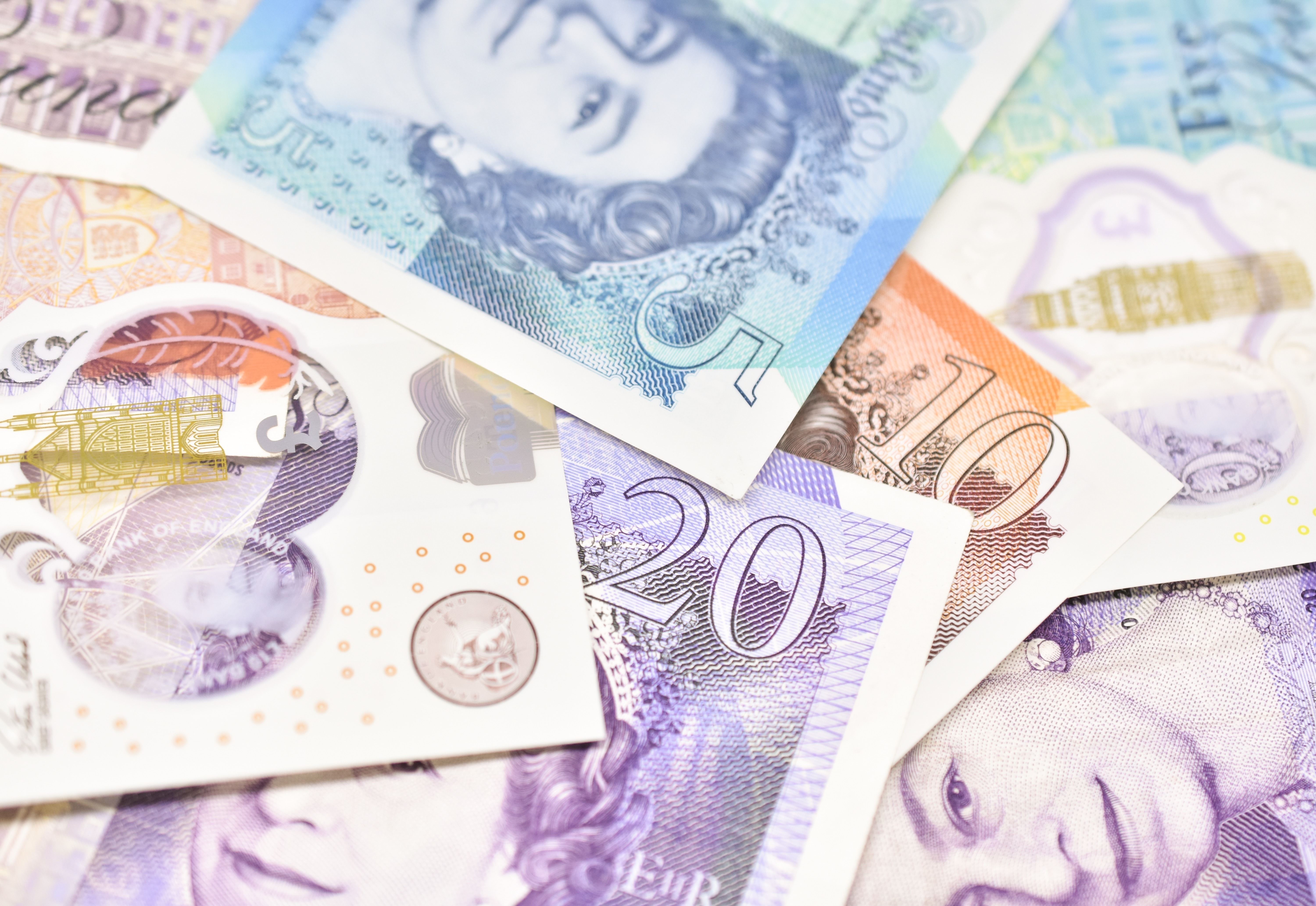 No disadvantage to female entrepreneurs in UK bank lending, new research finds
